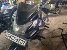 Bajaj DISCOVER 150 2015 Motorbike