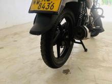 https://riyasewana.com/uploads/bajaj-discover-150-2512002224822.jpg