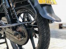 https://riyasewana.com/uploads/bajaj-discover-150-2713044224852.jpg