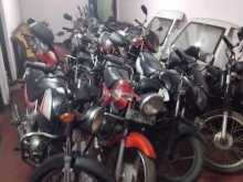https://riyasewana.com/uploads/bajaj-discover-150-29394013703.jpg