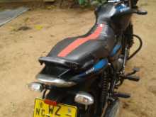 https://riyasewana.com/uploads/bajaj-discover-150-3021232313563.jpg