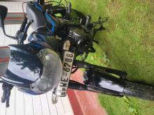 https://riyasewana.com/uploads/bajaj-discover-150-31009216546.jpg