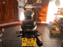 https://riyasewana.com/uploads/bajaj-discover-150-88140413704.jpg
