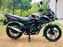 Bajaj Discover 150F 2016 Motorbike