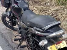 https://riyasewana.com/uploads/bajaj-discover-161834556886.jpg