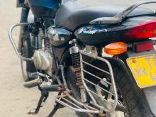 https://riyasewana.com/uploads/bajaj-discover-2910561024142.jpg