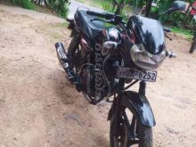 https://riyasewana.com/uploads/bajaj-discover-29174310408386.jpg