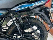 https://riyasewana.com/uploads/bajaj-discover-29933336465.jpg