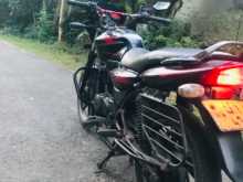 https://riyasewana.com/uploads/bajaj-discover-621182213472.jpg