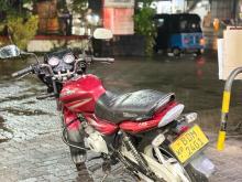Bajaj Discover 2016 Motorbike