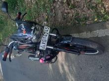 https://riyasewana.com/uploads/bajaj-discover-6932526855.jpg