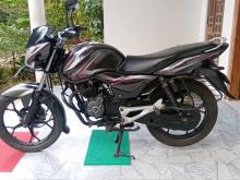 https://riyasewana.com/uploads/bajaj-discover-79265119821.jpg