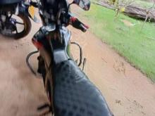 https://riyasewana.com/uploads/bajaj-discover135-1100252401164.jpg