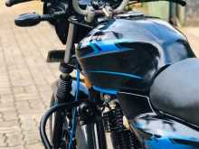 https://riyasewana.com/uploads/bajaj-discovere-135-211712554663.jpg