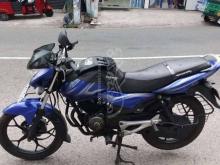 https://riyasewana.com/uploads/bajaj-discovere-594906451230.jpg