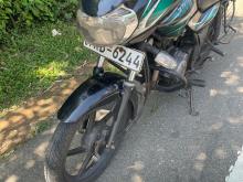 Bajaj Discover 100 2012 Motorbike