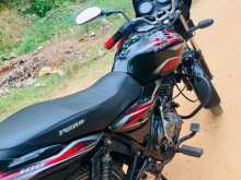 Bajaj Discover 100 2014 Motorbike
