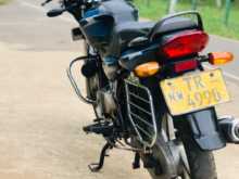 https://riyasewana.com/uploads/bajaj-discovery-125-100441913282.jpg