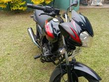 Bajaj Discover 125 2013 Motorbike
