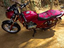 https://riyasewana.com/uploads/bajaj-discovery-125-231805366786.jpg