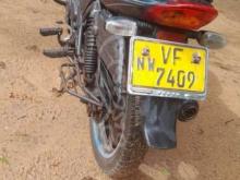 https://riyasewana.com/uploads/bajaj-discovery-135-31125203130143.jpg