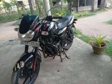 https://riyasewana.com/uploads/bajaj-discovery-135-31828176572.jpg