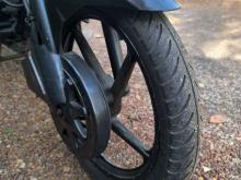https://riyasewana.com/uploads/bajaj-discovery-150-20910396126.jpg