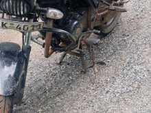 https://riyasewana.com/uploads/bajaj-discovery-150-241141274883.jpg