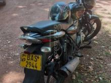 https://riyasewana.com/uploads/bajaj-discovery-27133339473261.jpg