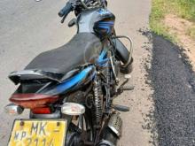 https://riyasewana.com/uploads/bajaj-discovery-29526521338348.jpg