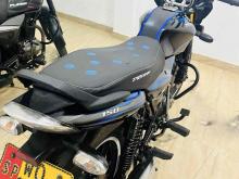 https://riyasewana.com/uploads/bajaj-discovery-710554024631.jpg