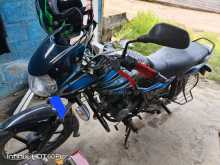 Bajaj Discover 100 2017 Motorbike