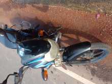 Bajaj Discover 125 2005 Motorbike