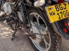 https://riyasewana.com/uploads/bajaj-discver-125-201853326144.jpg