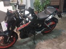https://riyasewana.com/uploads/bajaj-duke-200-25016476764.jpg