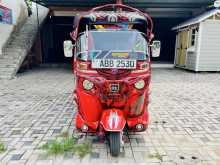 Bajaj RE 2015 Three Wheel