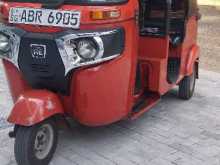 Bajaj RE 2018 Three Wheel