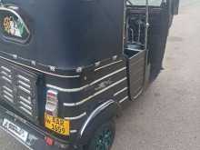 https://riyasewana.com/uploads/bajaj-fl-16635354643.jpg