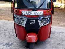 Bajaj RE 2018 Three Wheel