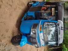 Bajaj RE 2013 Three Wheel