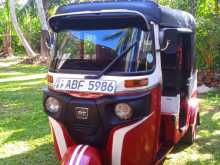 Bajaj RE 2015 Three Wheel