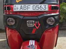Bajaj RE 2015 Three Wheel