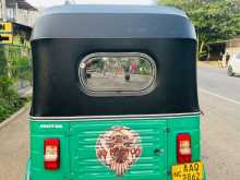 https://riyasewana.com/uploads/bajaj-fl-22736094323.jpg