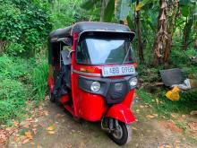 Bajaj RE 205 2016 Three Wheel