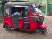 Bajaj RE 2015 Three Wheel