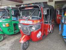 Bajaj 4 Stroke 2015 Three Wheel