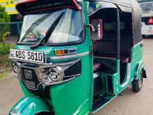 Bajaj RE 2018 Three Wheel