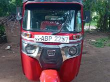 Bajaj 4 Stroke 2017 Three Wheel