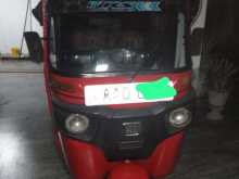 Bajaj 4 Stroke 2014 Three Wheel