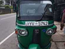 Bajaj 4 Stroke 2011 Three Wheel